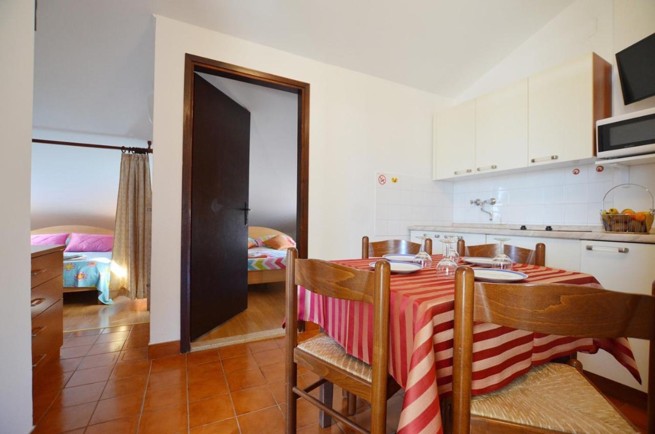 רוביני Galant Apartments מראה חיצוני תמונה